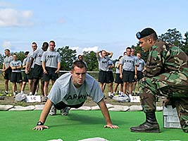 army fitness workouts military training pt exercise civilian vs