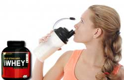 women-protein-smoothie protein supplements for women