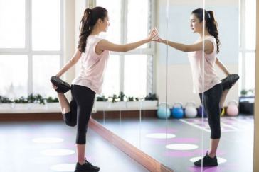 The Benefits of Installing a Home Gym Mirror