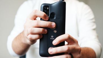 Vmed Health Monitoring Smartphone Case