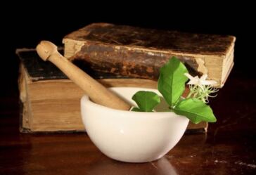 kratom and herbal remedies